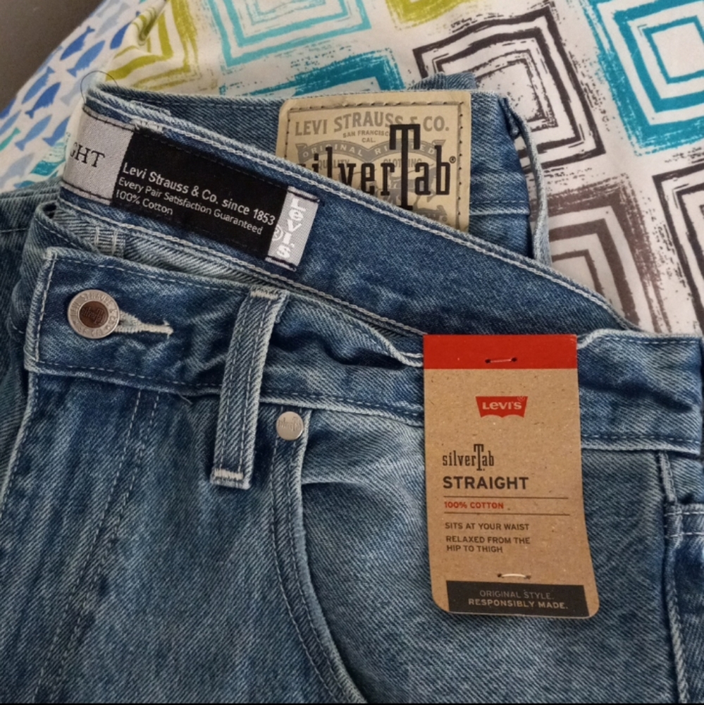 Jeans - Picture 3 of 6